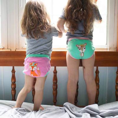 ズーキ―二 トイレトレーニング トレーニングパンツ オーガニックコットン 森のお姫様 着用写真